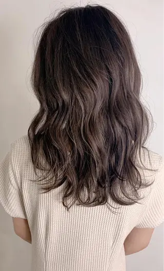 セミロング 京都大人女性ショート 徒歩1分/秋山のヘアスタイル