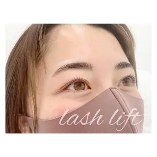 マツエク・マツパ CANVAS beauty salon所属・CANVAS YUUKAの眉毛・アイブロウイメージ