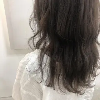 セミロング ヘアアレンジ やまぐち もえかのヘアスタイル