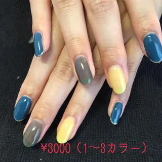 ネイル BANBINANAIL所属・イリネコ マリのネイルデザイン