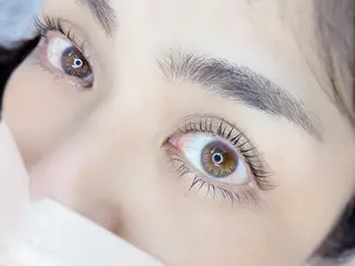 eyelist NANAのマツエク・マツパデザイン