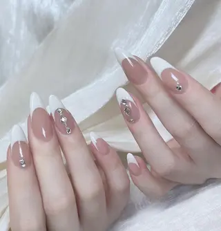 ネイル AB マツエクネイルサロンのネイルデザイン