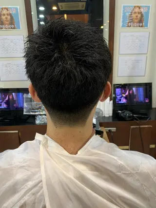 ショート メンズ ❣️モードケイズ塚口 和田一将のヘアスタイル