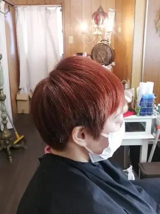 ショート カラー D/i所属・4店舗フリーランスⅠ Y/no〈夜のスパ〉のヘアスタイル