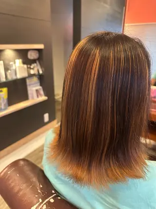 ミディアム カラー 安達 望のヘアスタイル