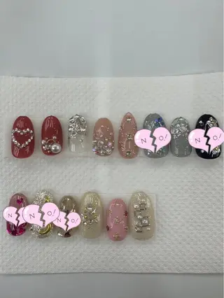 ネイル MAXKELLY TSUGUMIのネイルデザイン