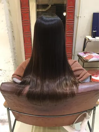 ロング ソウ ツヨシのヘアスタイル