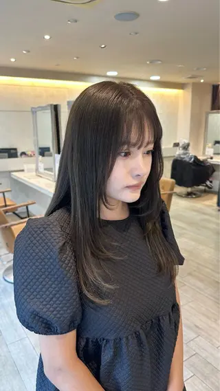 ロング カラー ヘアアレンジ 韓国ヘア/レイヤー 顔周りカット/ユキナのヘアスタイル