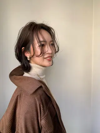 ショート カラー サソウ ユリエ🥥のヘアスタイル