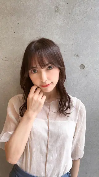 ミディアム レイヤー×韓国 🇰🇷鈴木啓太のヘアスタイル