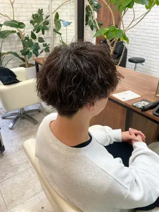 パーマ メンズ ダブルカラー/ レイヤー🍒齋藤 澪のヘアスタイル