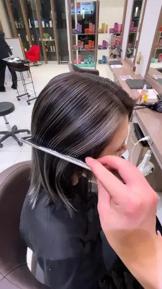 ショート カラー 菊池 遼/透明感 /韓国レイヤー/艶感のヘアスタイル