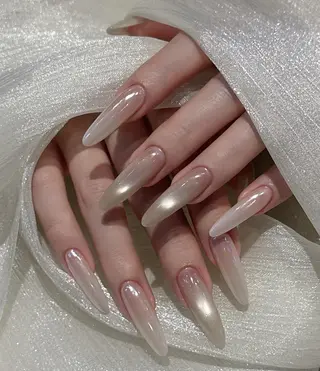 ネイル ロングネイル長さ出し 専門Spade Qのネイルデザイン