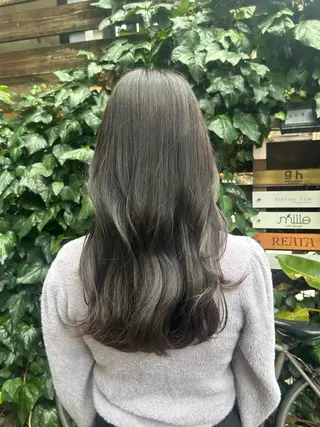 ロング カラー MAI ⠀ ⠀ ⠀のヘアスタイル