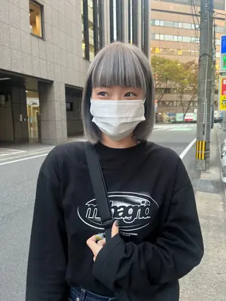 カラー こまつばらみお/レイ ヤー/ダブルカラーのヘアスタイル