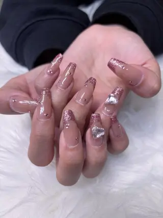 mauvelynail所属・mauvely モアナのネイルデザイン