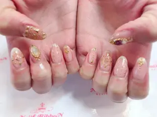 ネイル ネイルリボン 受付スタッフのネイルデザイン