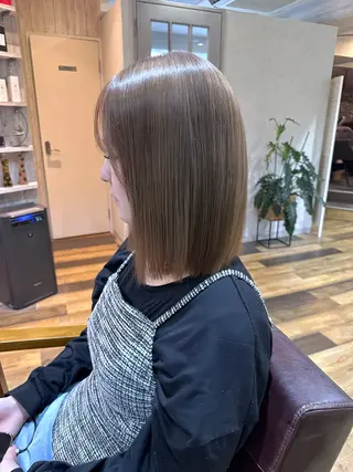 ショート カラー vifkrone所属・心斎橋ダブルカラー ⭐️カラー　タカヤマのヘアスタイル