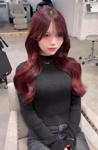 ロング &.TIGRE KUMAMOTOのヘアスタイル