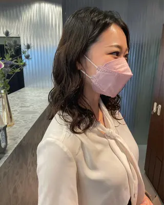 ミディアム パーマ 韓国風/コテ巻き風 パーマ/るい🌿のヘアスタイル