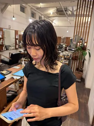 ミディアム パーマ MOK大阪梅田店 Asahiのヘアスタイル