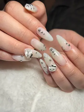 ネイル CHERILY SAKURAのネイルデザイン