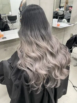 ロング 福田 彩心のヘアスタイル