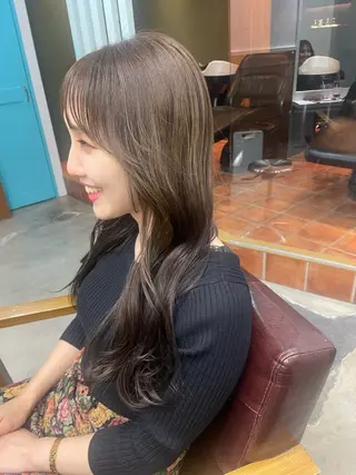 ロング カラー RIN／韓国ヘア レイヤーカットのヘアスタイル