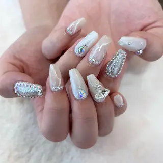 ネイル 河野 弥月のネイルデザイン