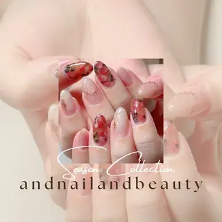 ネイル アンドネイルアンドビューティー所属・寺澤 杏咲のネイルデザイン