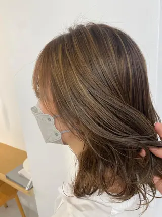 ミディアム ✨オール年代🆗 🤍内田亜由子のヘアスタイル
