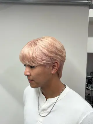 カラー メンズハイトーン 北斗💍レイヤーのヘアスタイル