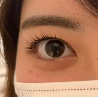 マツエク・マツパ 友田 晴香のネイルデザイン