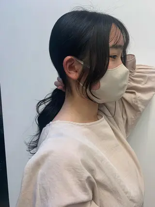 ロング 青柳 有咲のヘアスタイル