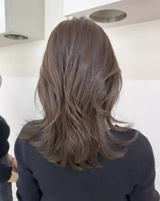 セミロング 菊地 奏楽のヘアスタイル