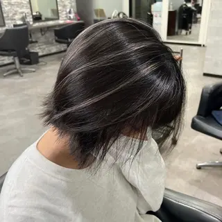 ミディアム カラー シールエクステ特化 ハイトーン、NANAのヘアスタイル