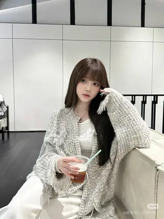 ロング カラー 韓国風暗髪ヘア🤍 🫧MIREIのヘアスタイル