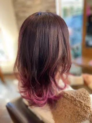 ミディアム カラー 栞美容室所属・三浦 健太郎のヘアスタイル