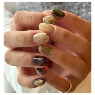 ネイル Elio所属・Elio 国泰寺のネイルデザイン