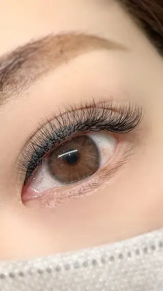 マツエク・マツパ aveuglant所属・aveuglant 加藤久佳のマツエク・マツパデザイン