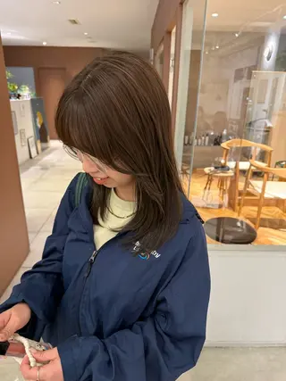 カラー 南部 綾音のヘアスタイル