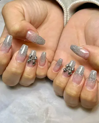 ネイル Reflection marikoのネイルデザイン