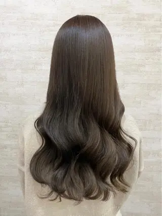 ロング カラー 髪質改善&ヘアケア 永山若奈のヘアスタイル