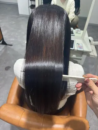 カラー cut&color nia所属・田口 夏鈴のヘアスタイル