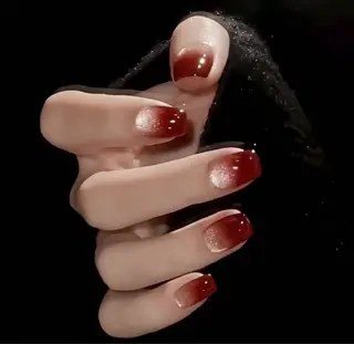 ネイル Dioneネイル リリのネイルデザイン