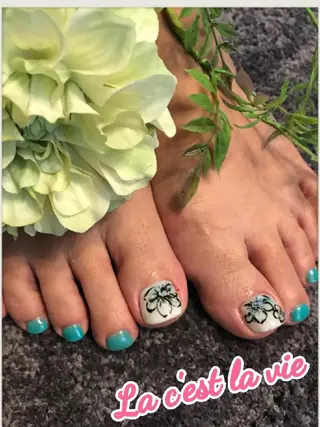 ネイル nailsalon ラセラヴィのネイルデザイン