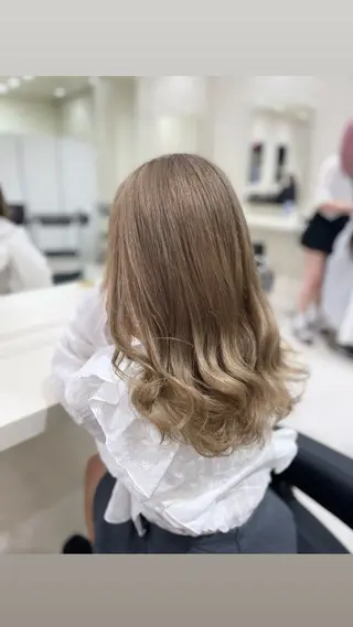 ロング 🎀淡めモテカラー WAKANA🎀のヘアスタイル