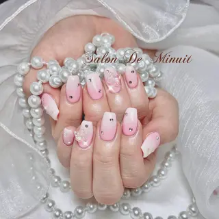 ネイル Momo 🤍のネイルデザイン