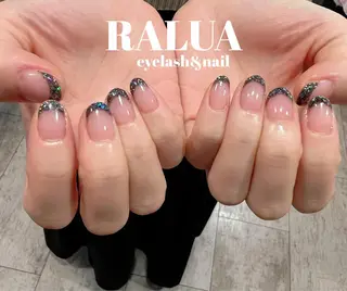 ネイル RALUA shiori🐰のネイルデザイン