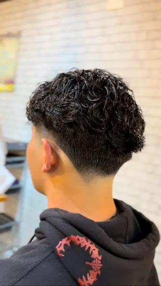 ショート パーマ メンズ 海外風メンズ🇺🇸 💈N.Yuto💈のヘアスタイル